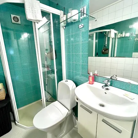 Apartment Basement With Private Entrance And Parking