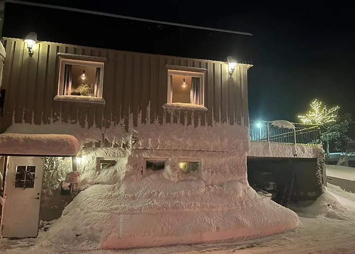 Basement With Private Entrance And Parking * Kristiansund