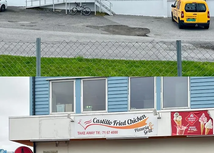 Basement With Private Entrance And Parking *